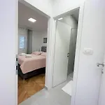 公寓 Apartment Makarska 马卡尔斯卡