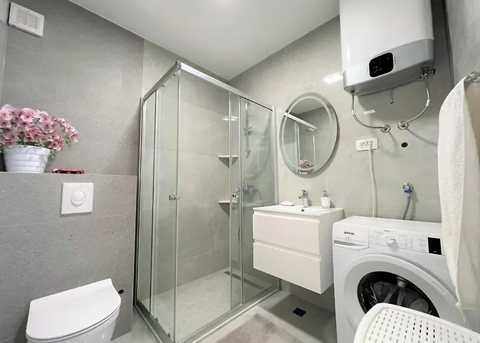 Apartment Apartment Makarska